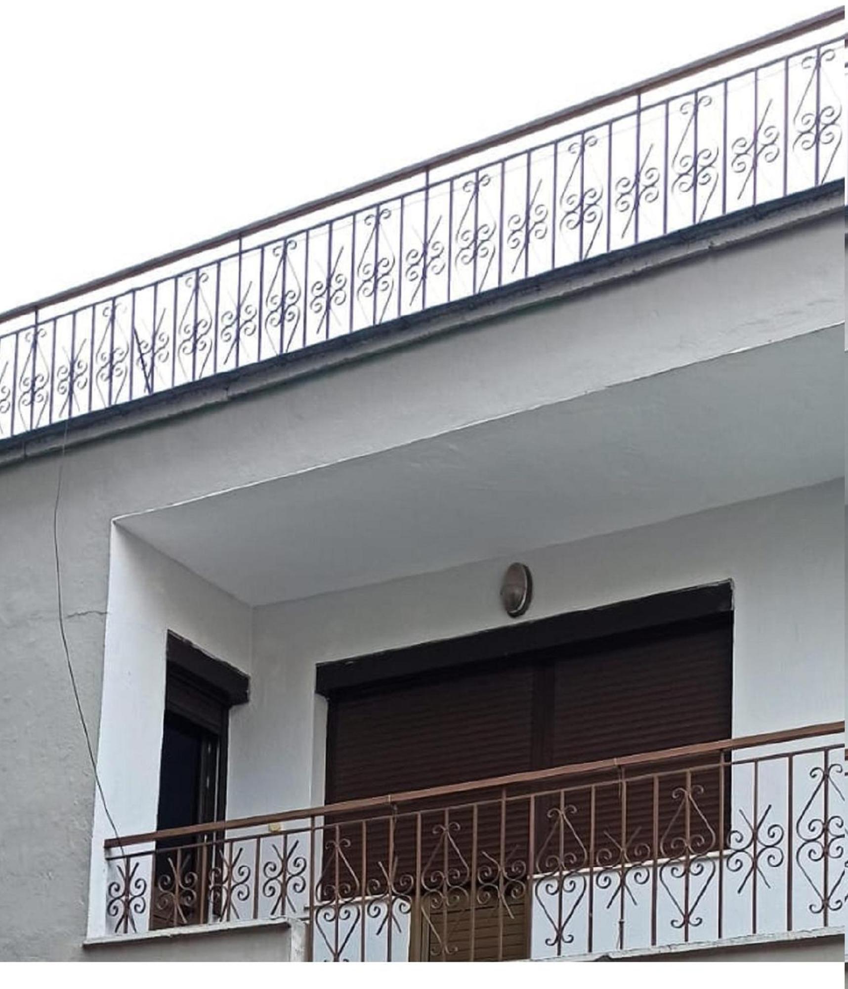 Royal Hostel Tirana Exterior photo
